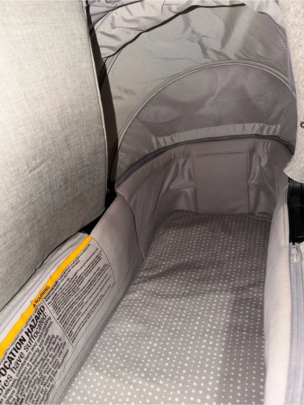 Nuna x pottery barn Tan Bassinet and stand